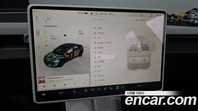 Tesla Model 3 — Фото автомобиля 18