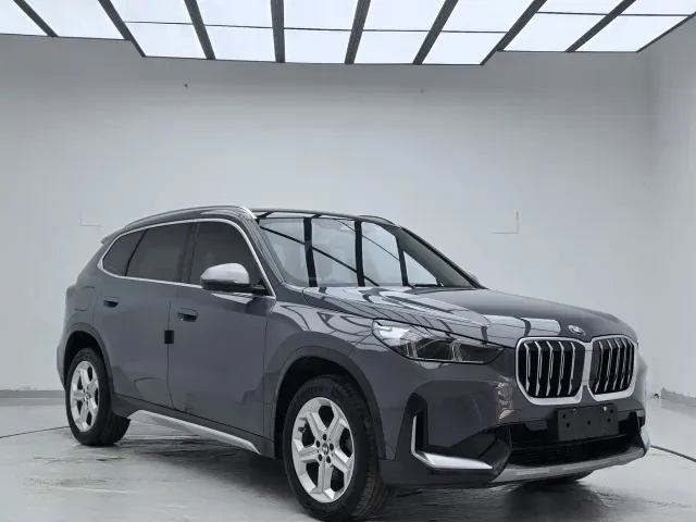BMW X1 — Фото автомобиля 3