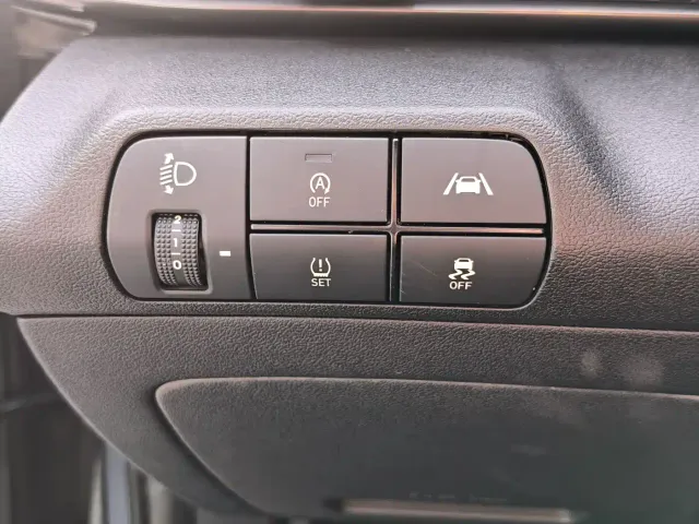 Hyundai Elantra — Фото автомобиля 22