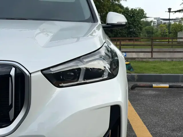 BMW BMW X1 2025 sDrive25Li M Sport Package — Фото автомобиля 15
