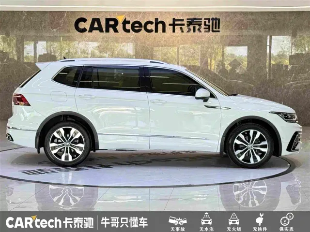 Volkswagen Tiguan L — Фото автомобиля 8