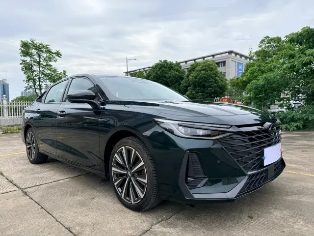 Chery Arrizo 8 — Фото автомобиля 3