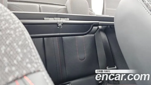 Mini Cooper Convertible — Фото автомобиля 12