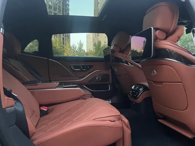 Mercedes-Benz Maybach S-Class — Фото автомобиля 24