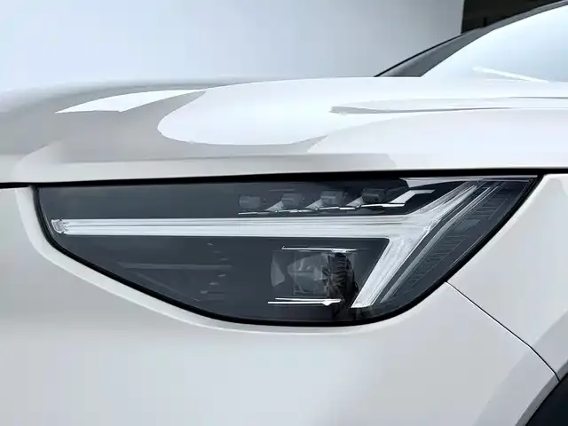 Volvo Volvo XC40 New Energy 2023 Long Range PRO Version — Фото автомобиля 18