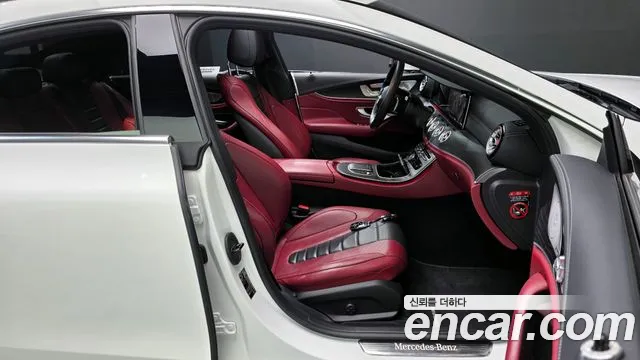 Mercedes-Benz CLS-Class — Фото автомобиля 25