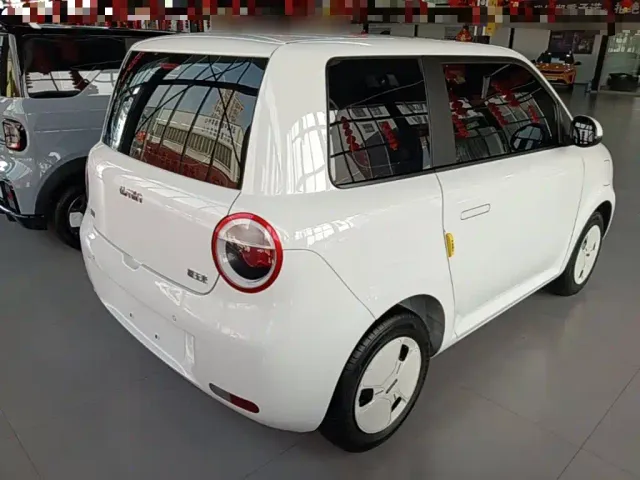 Changan Lumin — Фото автомобиля 6