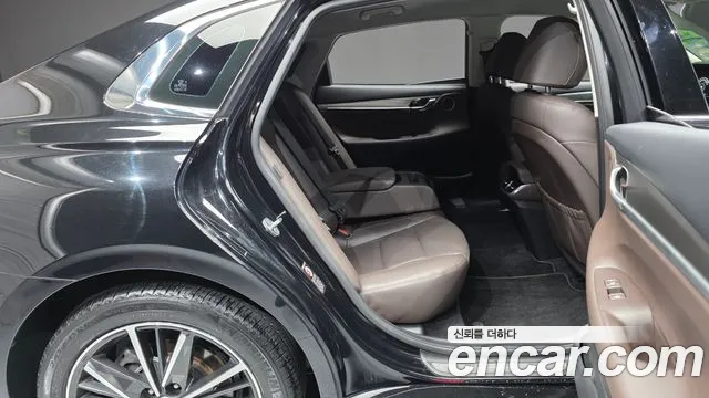 Hyundai Grandeur Grandeur (New) — Фото автомобиля 12