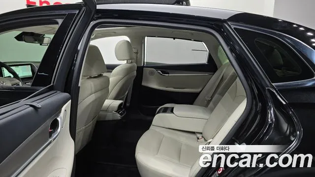 Hyundai Grandeur Новый Grandeur IG — Фото автомобиля 11