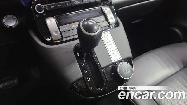 Hyundai Casper Casper Inspiration — Фото автомобиля 8