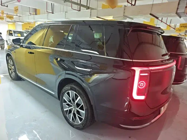 GAC Trumpchi Xiangwang S9 — Фото автомобиля 4