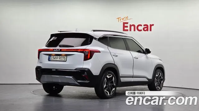 Kia Seltos New — Фото автомобиля 2