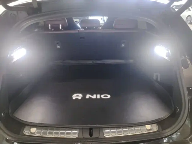 Nio ET5 Touring — Фото автомобиля 18