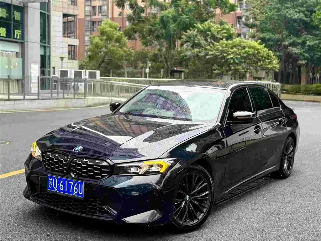 BMW BMW 3 Series 2023 325Li M Sport Black Night Package — Фото автомобиля 2