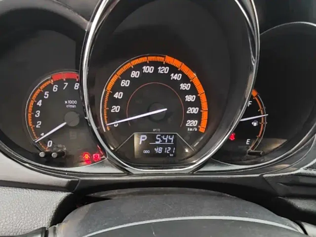 Toyota YARiS L Zhi Xuan — Фото автомобиля 11