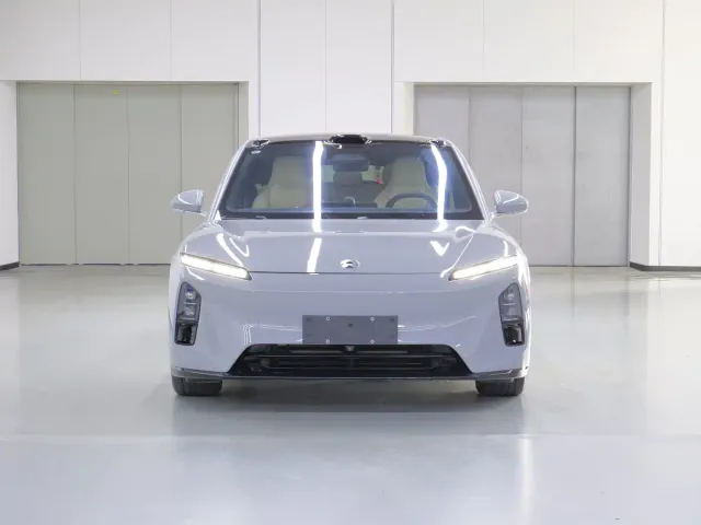 Nio ET5 Touring — Фото автомобиля 2