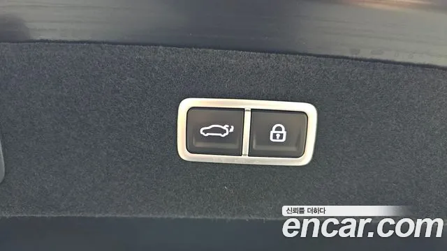 Genesis G90 — Фото автомобиля 14