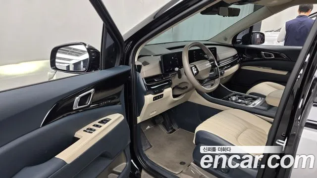 Kia Carnival 4th Gen — Фото автомобиля 24
