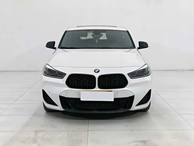 BMW X2 — Фото автомобиля 2