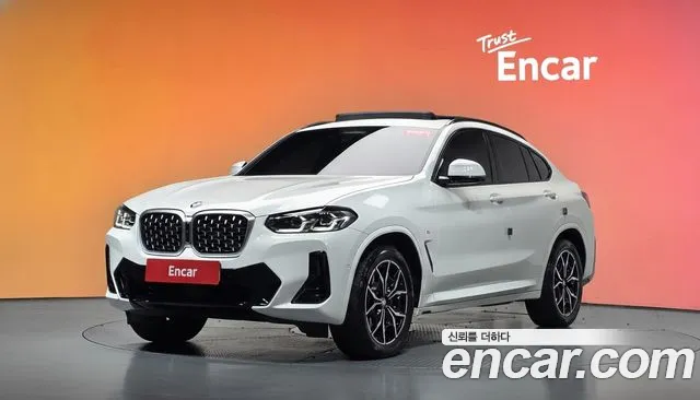 Фотография автомобиля — BMW X4 G02