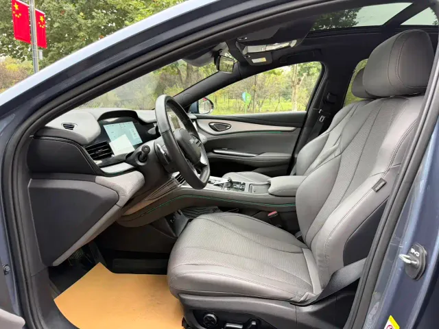 BYD Seal 07 DM-i — Фото автомобиля 8