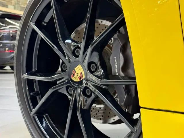 Porsche 718 — Фото автомобиля 11