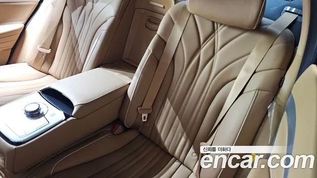 Genesis G80 Бензин 2.5 турбо 2WD — Фото автомобиля 24