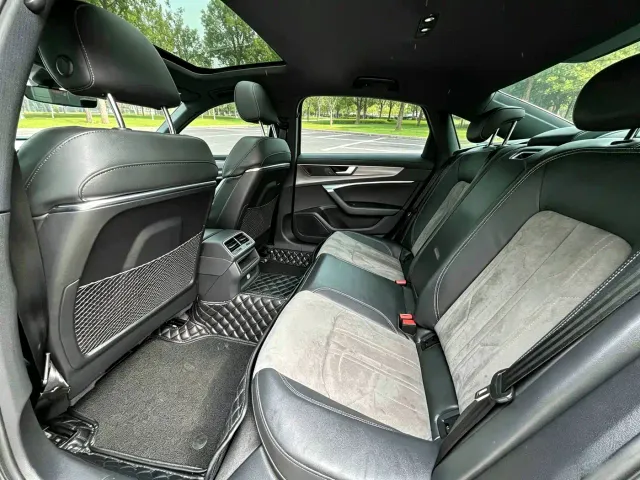 Audi A6L — Фото автомобиля 9