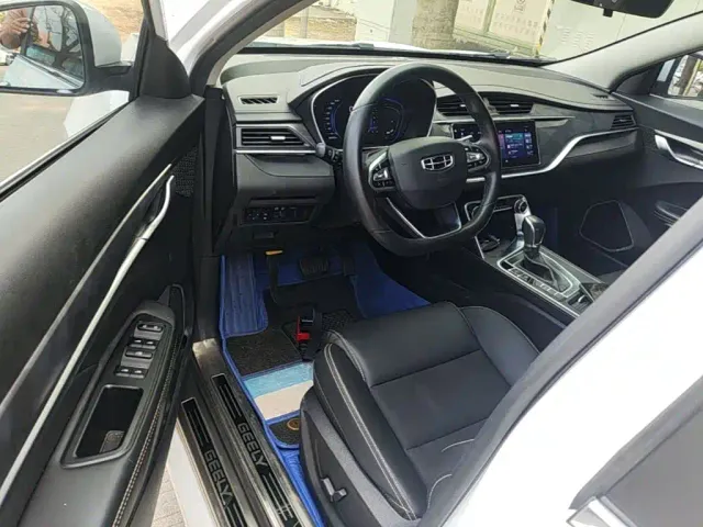 Geely Binrui — Фото автомобиля 15