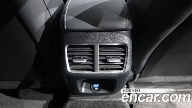 Hyundai Sonata — Фото автомобиля 29