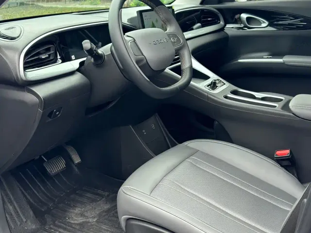 Geely Starry Wish — Фото автомобиля 5