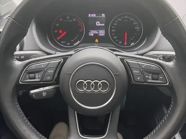 Audi Q2L — Фото автомобиля 11
