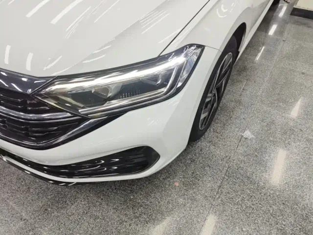 Volkswagen Sagitar — Фото автомобиля 23