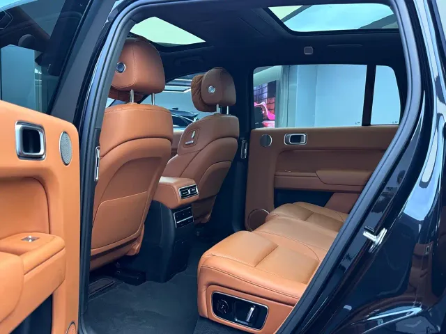 Li Auto L7 — Фото автомобиля 26