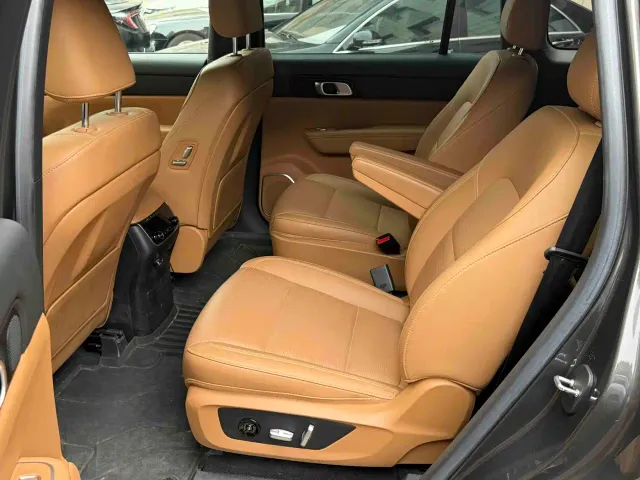 Li Auto Li ONE 2021 Extended Range 6-Seater — Фото автомобиля 6
