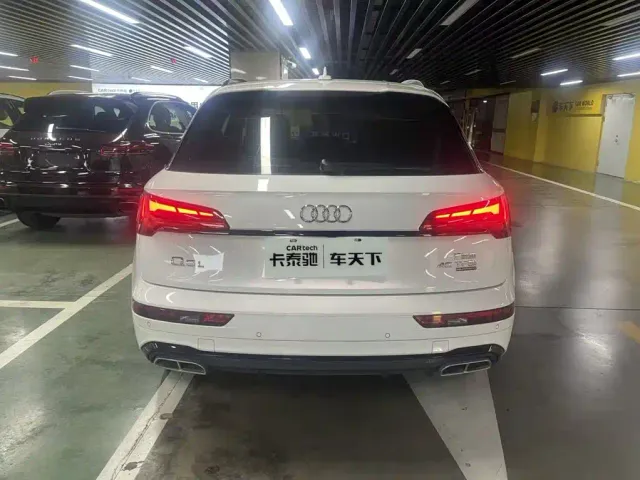 Audi Q5L — Фото автомобиля 6