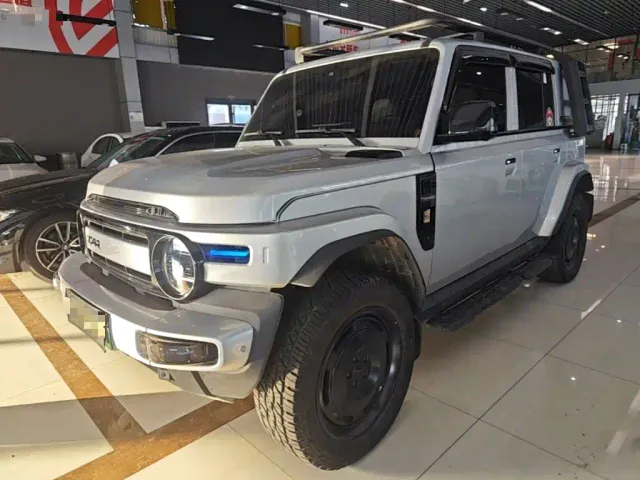 Фотография автомобиля — iCAR V23