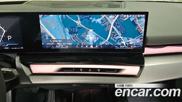 BMW 5 Series G60 — Фото автомобиля 18