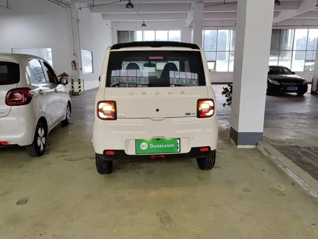 Geely Panda — Фото автомобиля 3