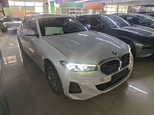 BMW i3 — Фото автомобиля 3