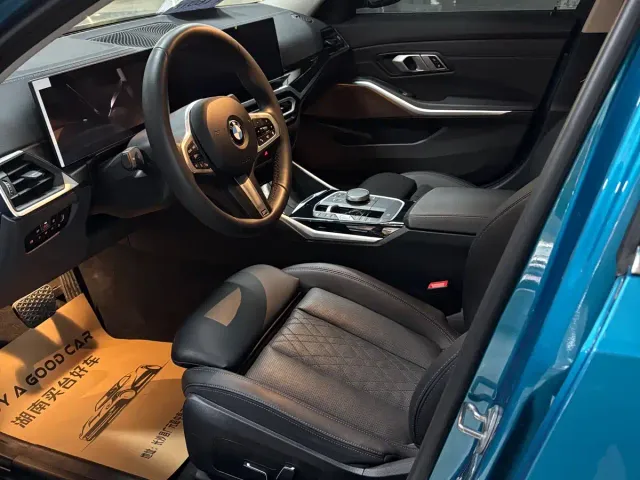 BMW 3 Series — Фото автомобиля 9