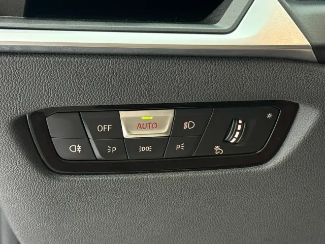 BMW 3 Series — Фото автомобиля 19