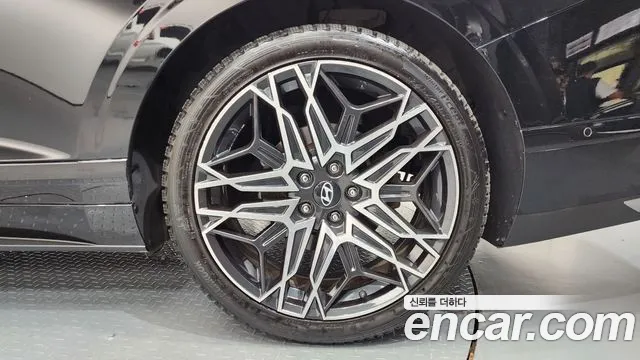 Hyundai Grandeur GN7 — Фото автомобиля 6