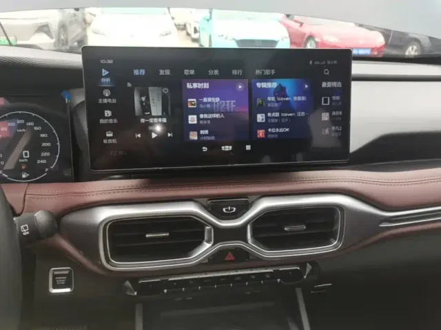 Geely Haoyue — Фото автомобиля 12