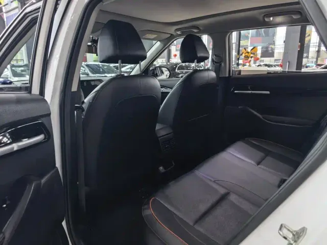 Kia Seltos — Фото автомобиля 8
