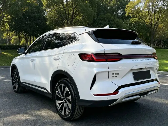 BYD Song PLUS — Фото автомобиля 4