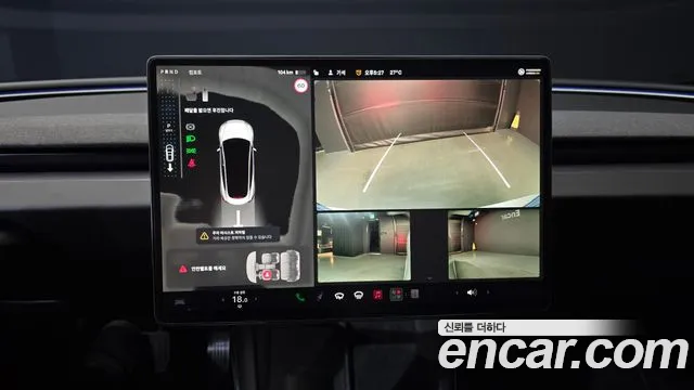 Tesla Model 3 — Фото автомобиля 21