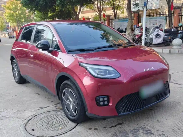 GAC Aion UT — Фото автомобиля 3
