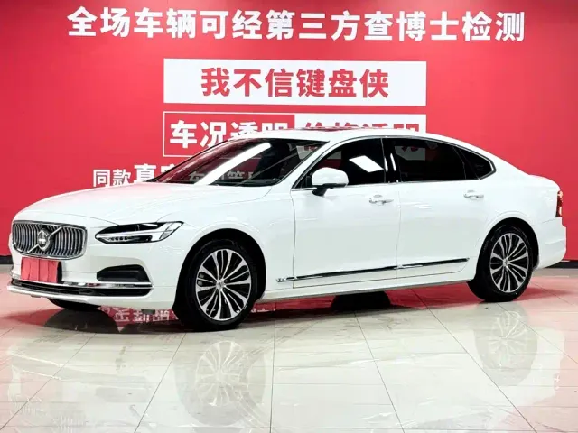 Фотография автомобиля — Volvo S90