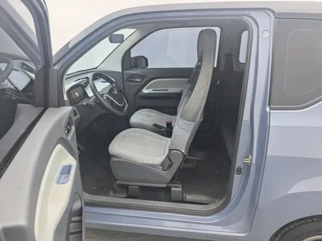 Wuling Hongguang Mini EV — Фото автомобиля 10
